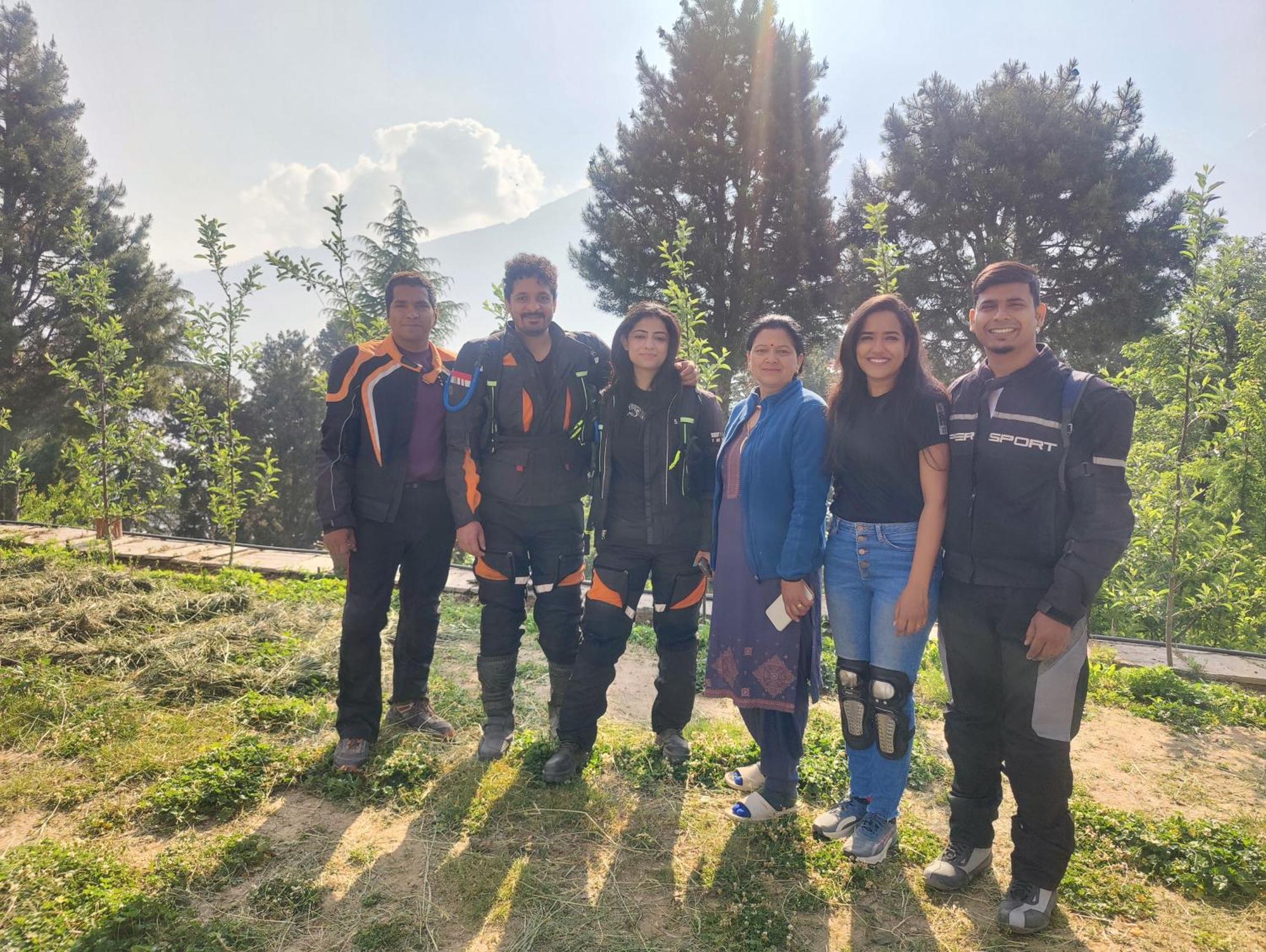 Silk Route Home Stay Kalpa Zewnętrze zdjęcie